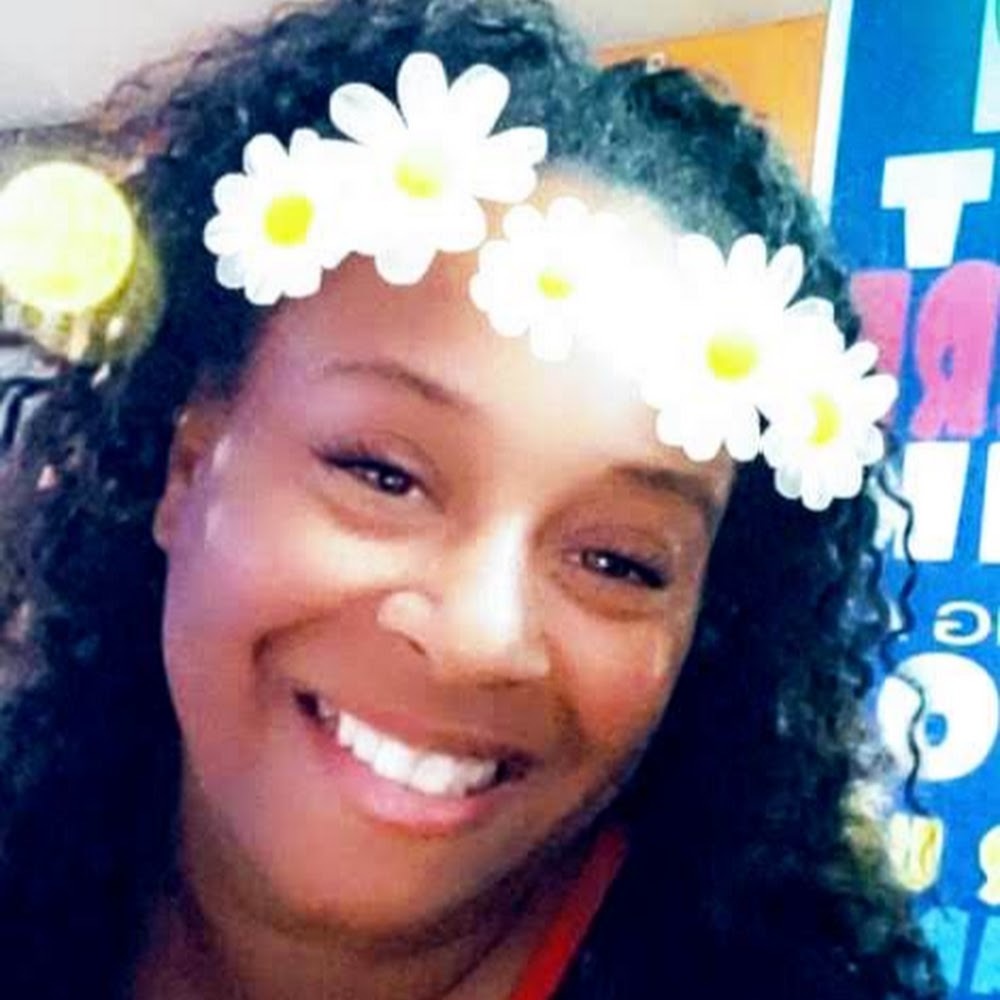 Meet your Posher, Tamela